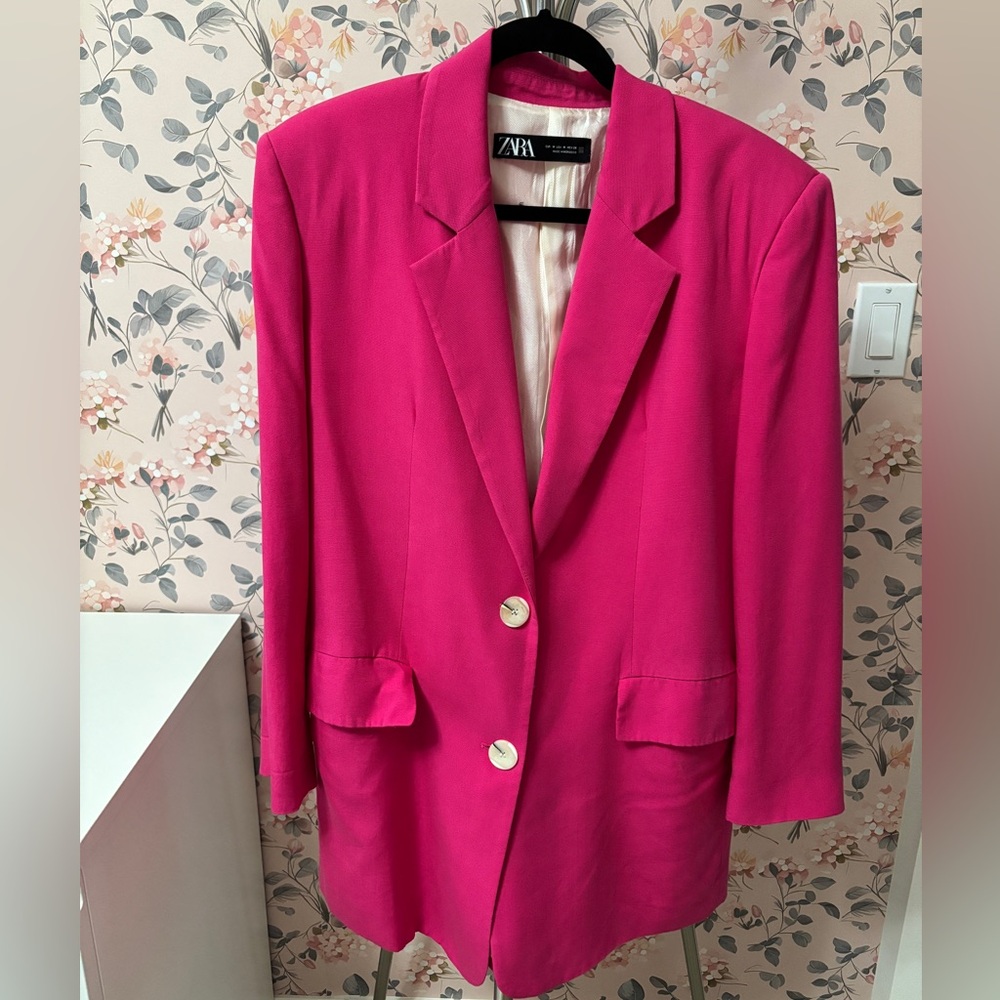 Zara Women's Fuchsia Blazer